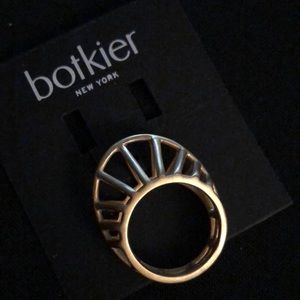 ⚜️🆕Botkier Open Caged Dome Ring  Size 7